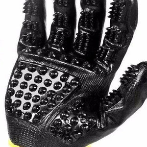 Transform Pet Grooming with the Pet Hair Grooming Glove