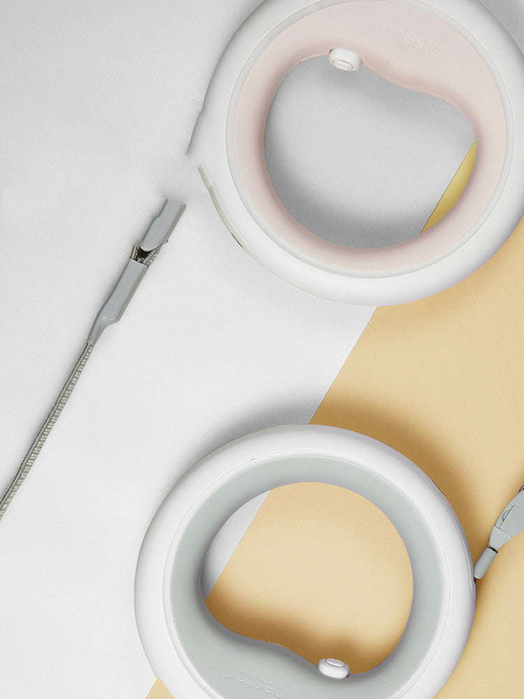 UFO Retractable Leash