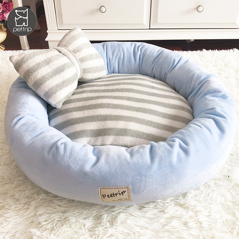 Winter kennel pet kennel